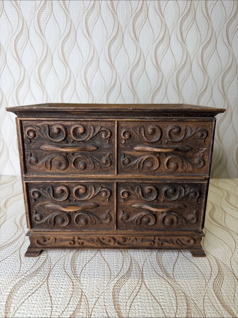 Vintage Lerner Decorative Scrolls 2 Drawer Jewelry Chest